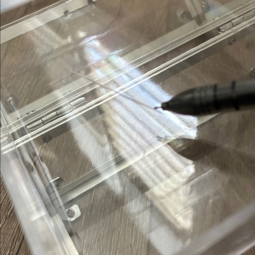 Vintage Clear Acrylic Train Case Organizer/Cosmetic, Makeup, Jewelry Storage Box - Picture 6 of 6
